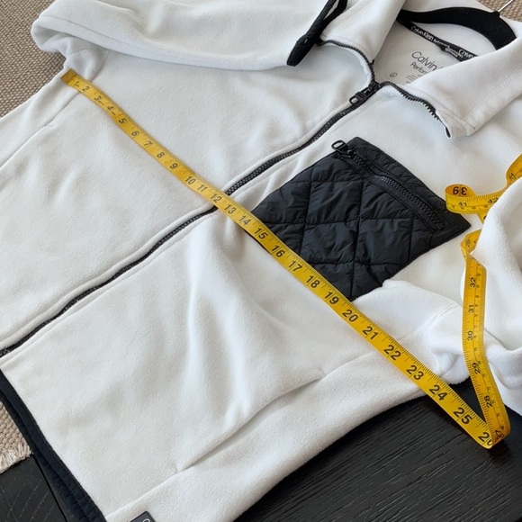 Calvin Klein Performance Jacket - Picture 12 of 15